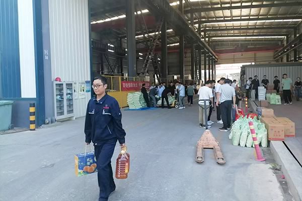 情滿中秋 愛暖人心——中杰集團為全體員工發(fā)放中秋福利
